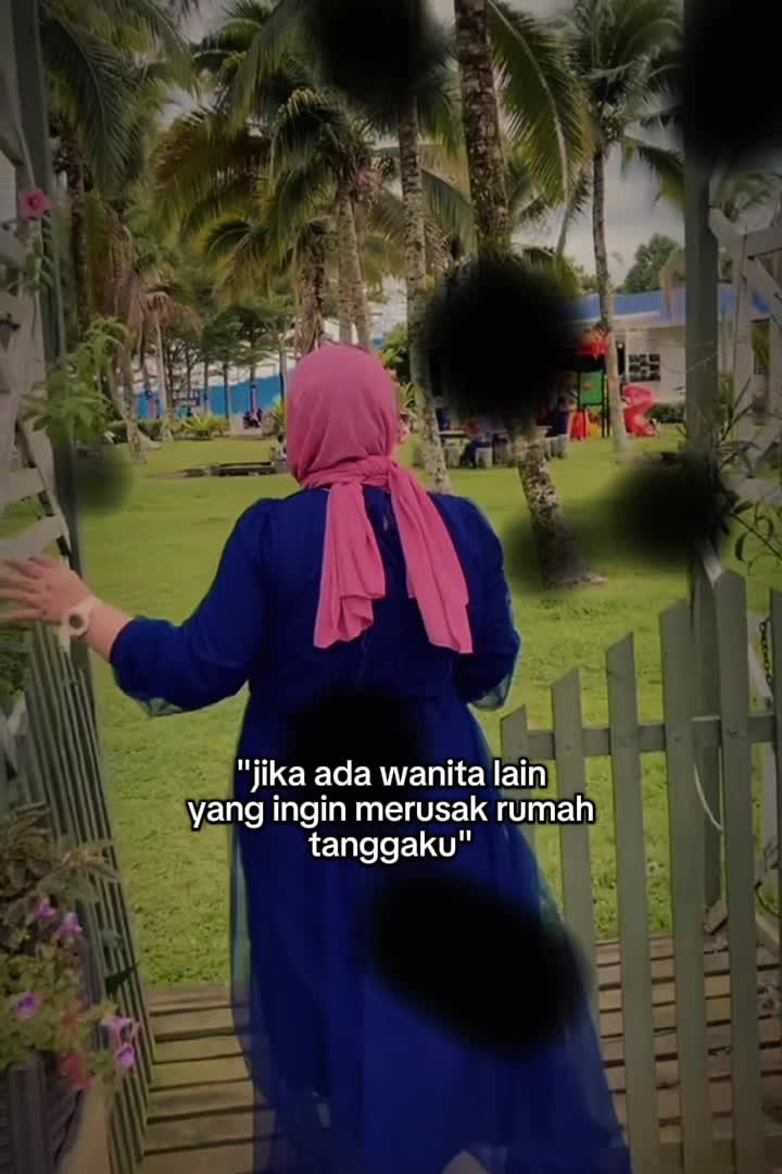 @QieQie KitTy Zaza