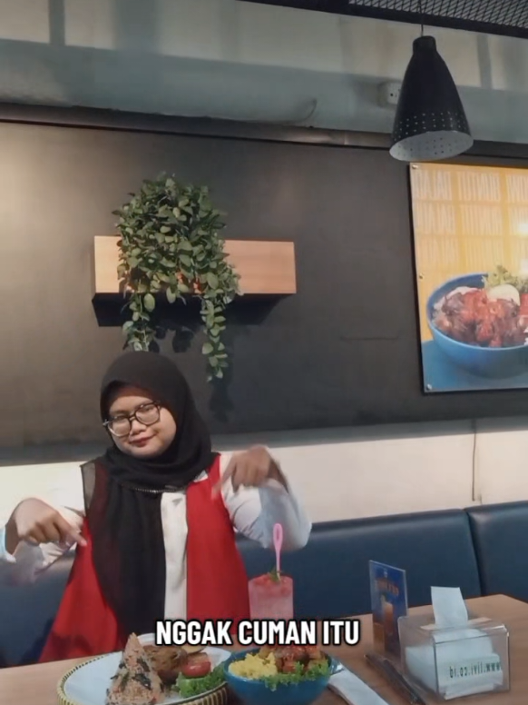 @Anggradaily