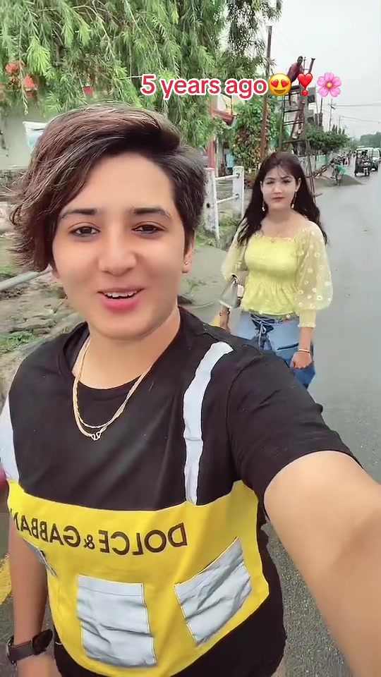 @Arnabi 👸🇳🇵