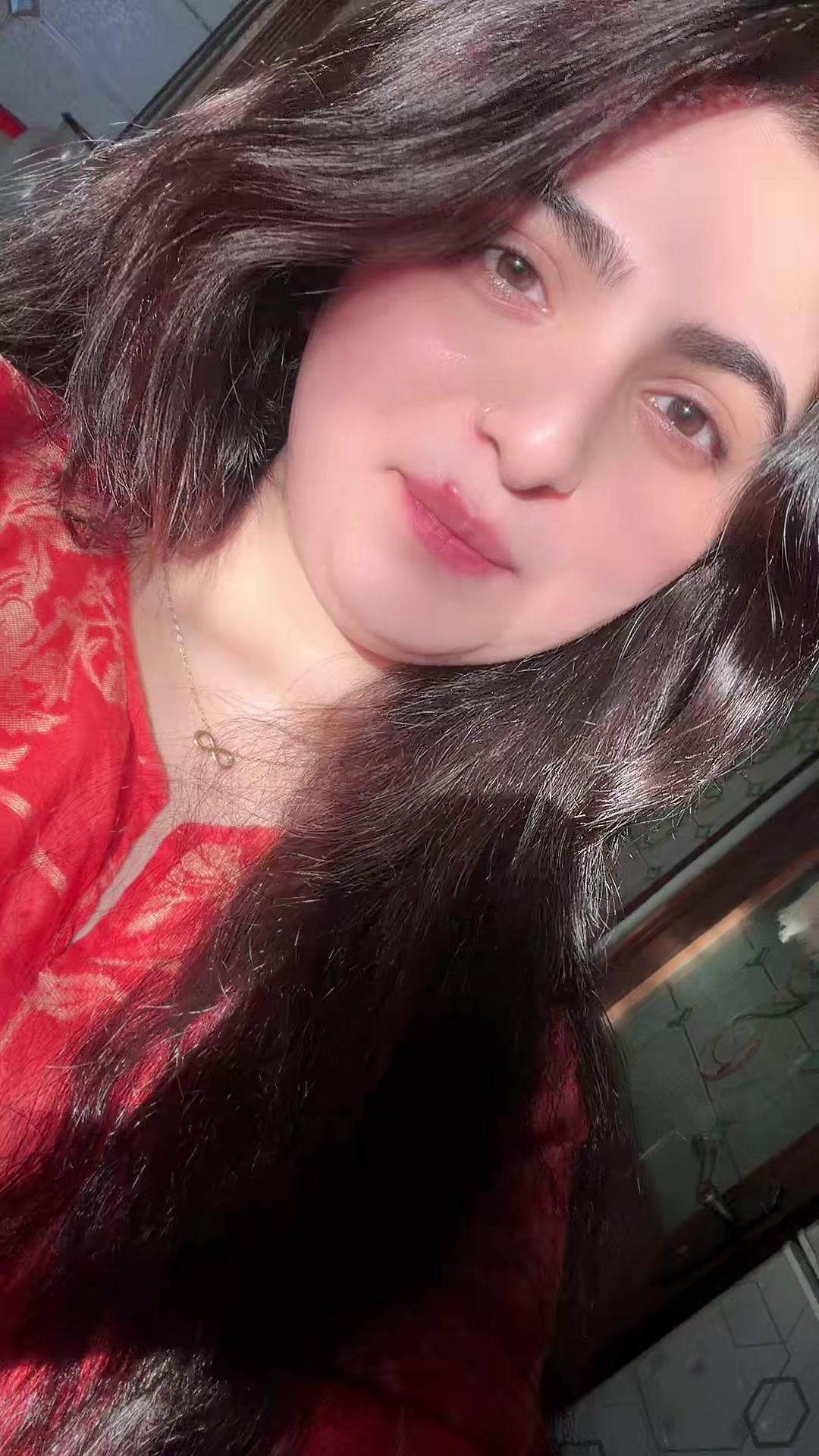 @Uswah Noor 👑🦋
