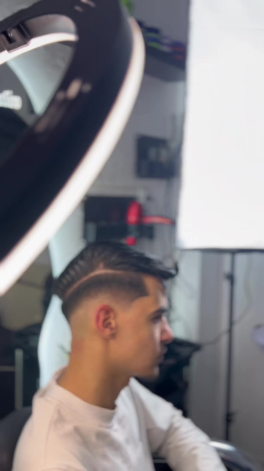 @coiffeur ๐ฎ๐น