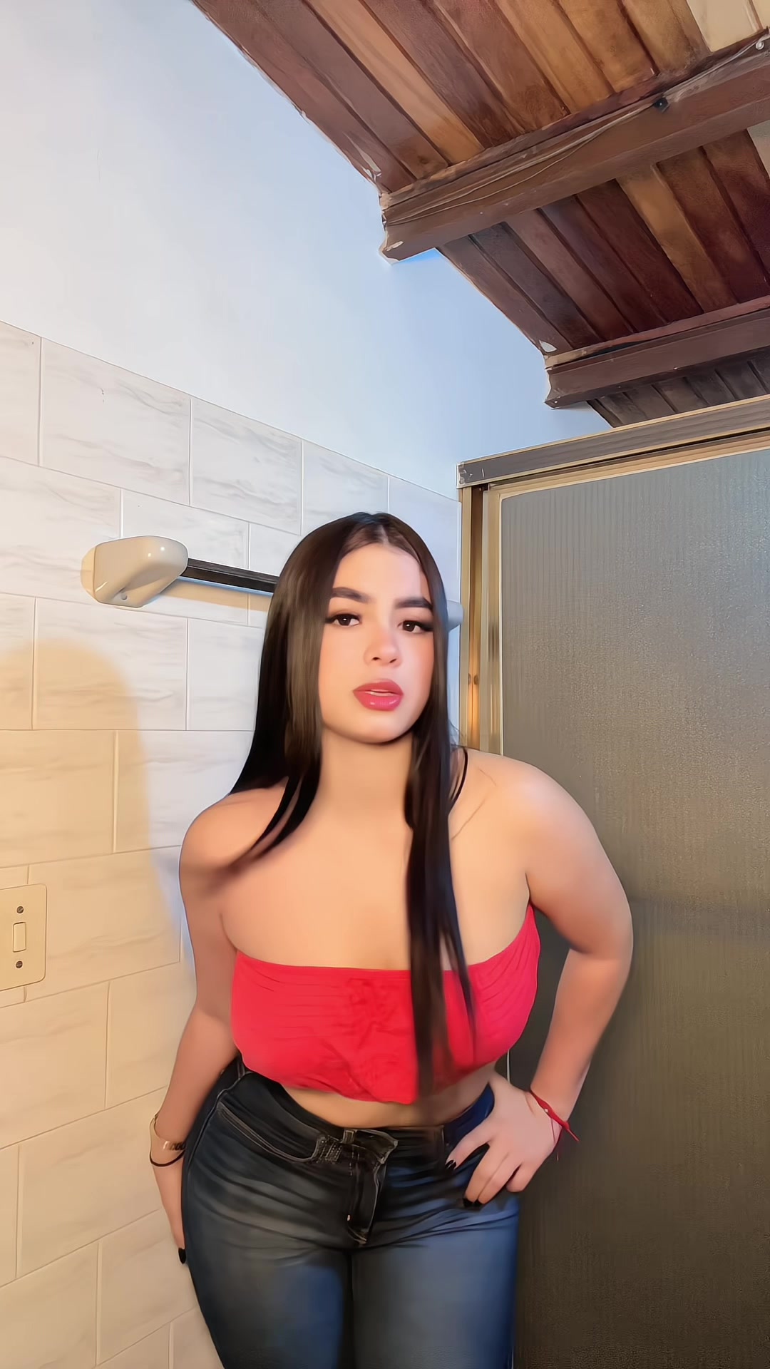 @aeiou