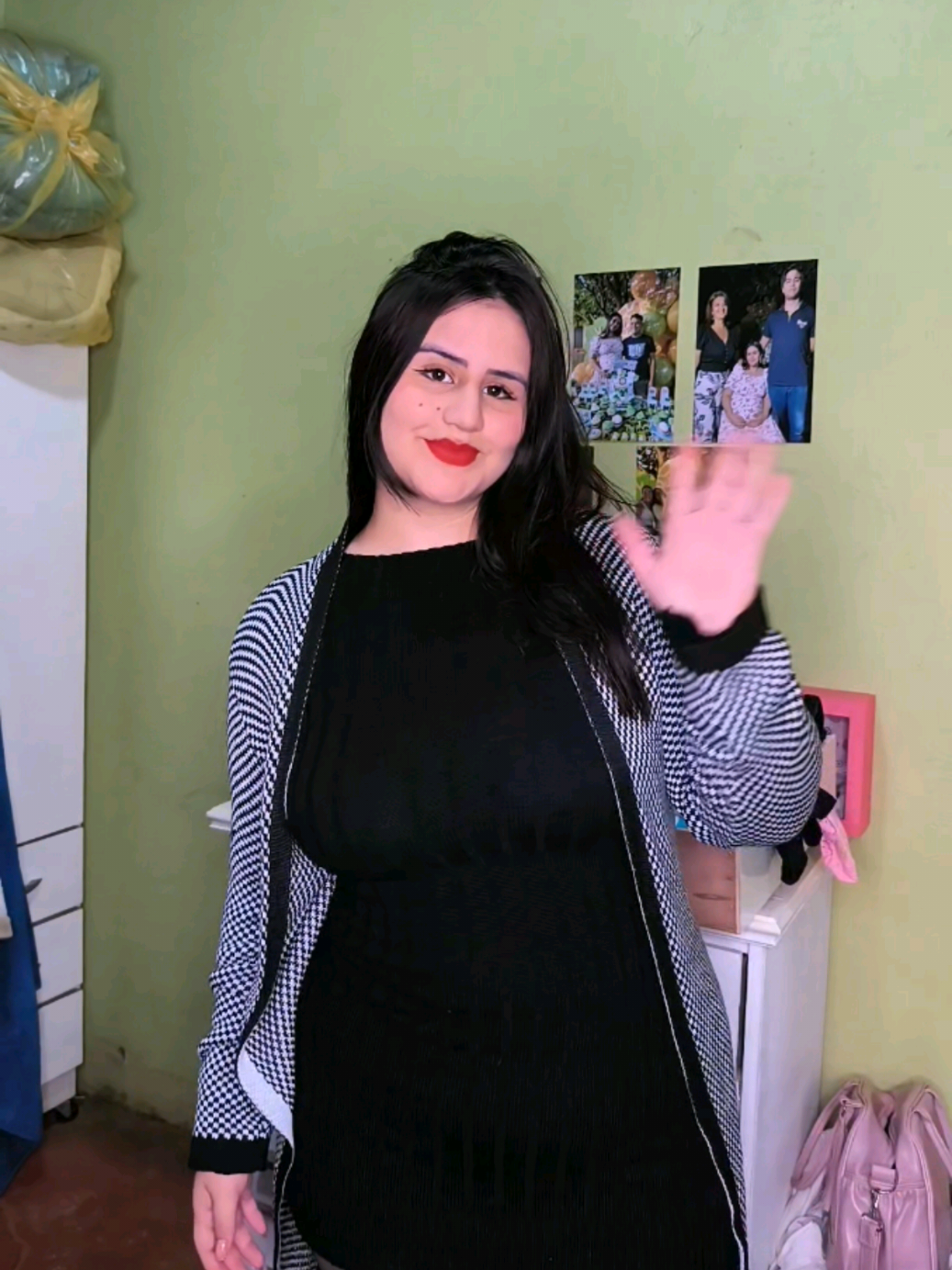 @MANUELA ESQUIVEL
