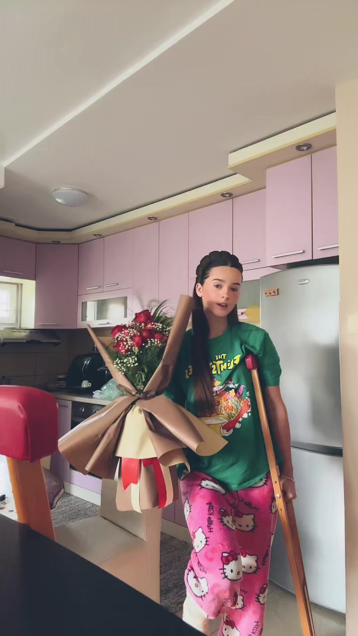 @николина