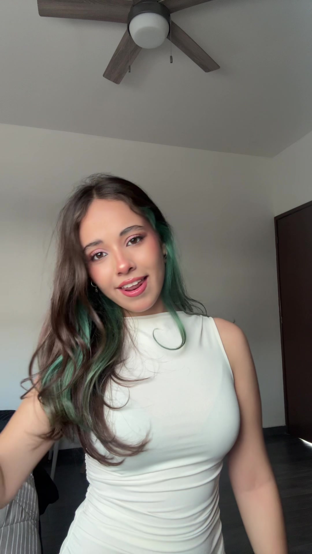@menana.lowkey
