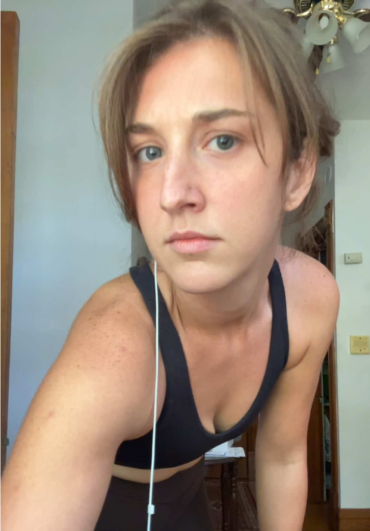 @caraleighclinton