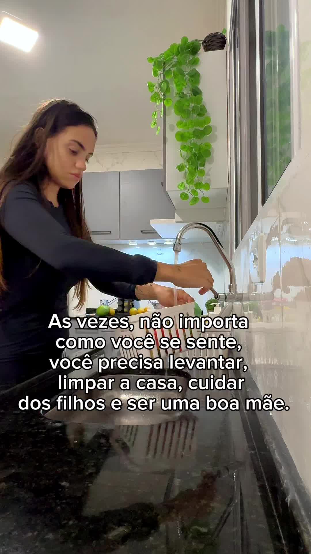 @alinemenezess26
