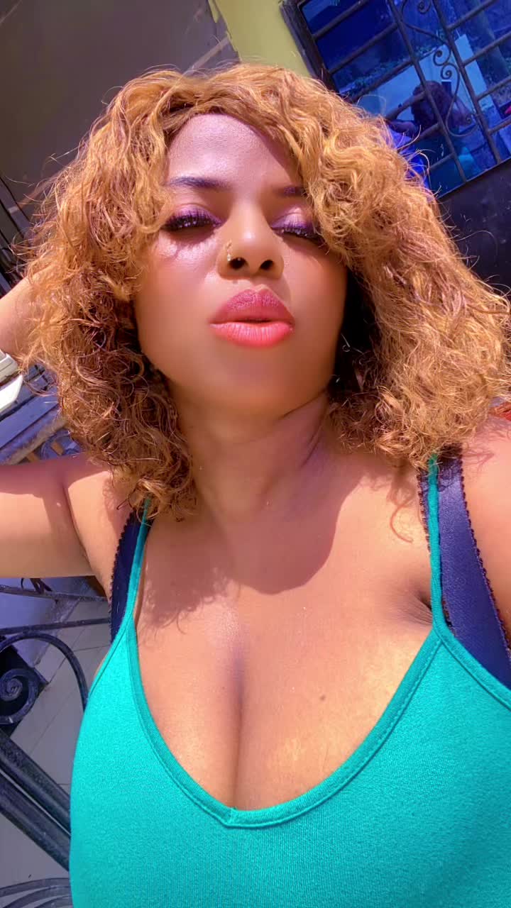 @Mackrisna