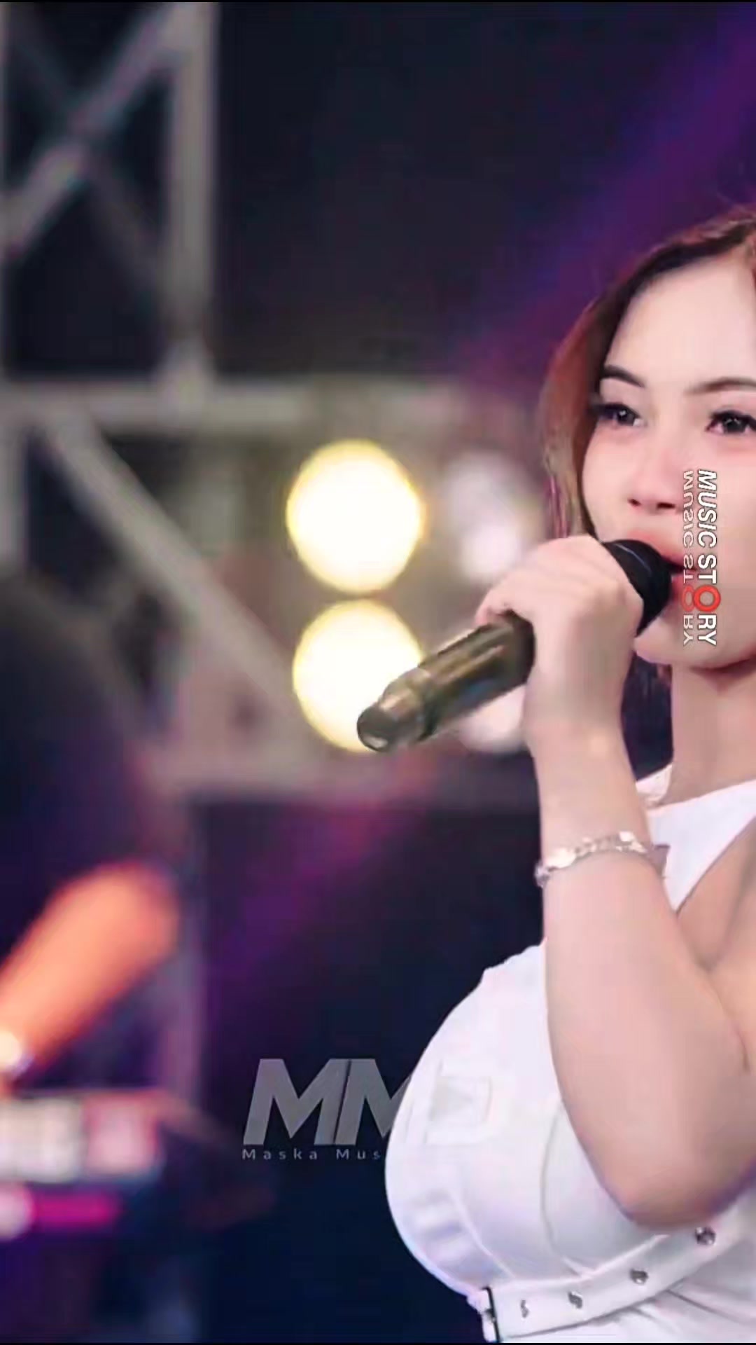 @๐๐๐๐๐พ ๐ฆ๐งโญ๐ฅ๐ฌ