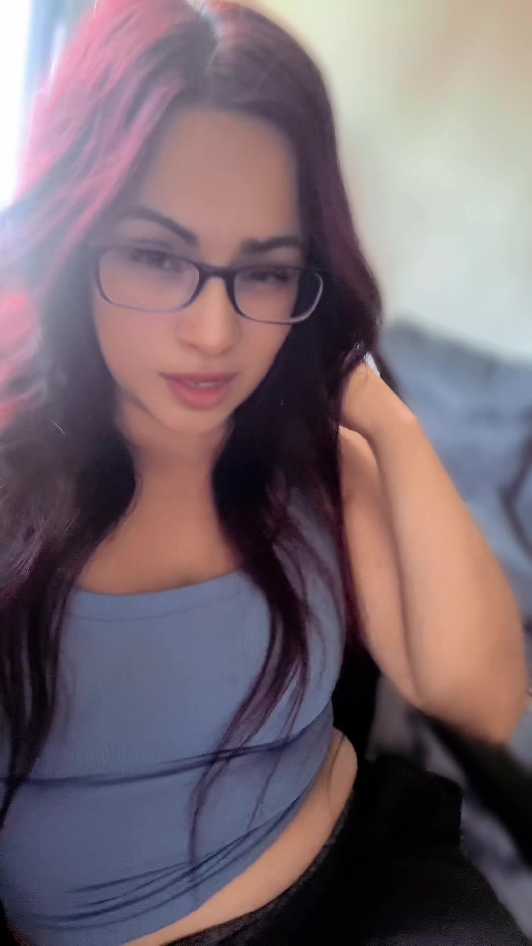 @KittynIza