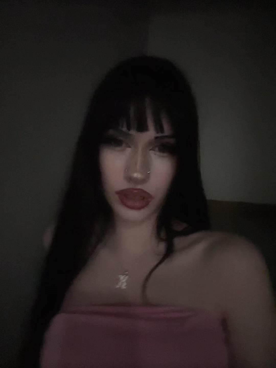 @ᴸⁱˡˡʸ