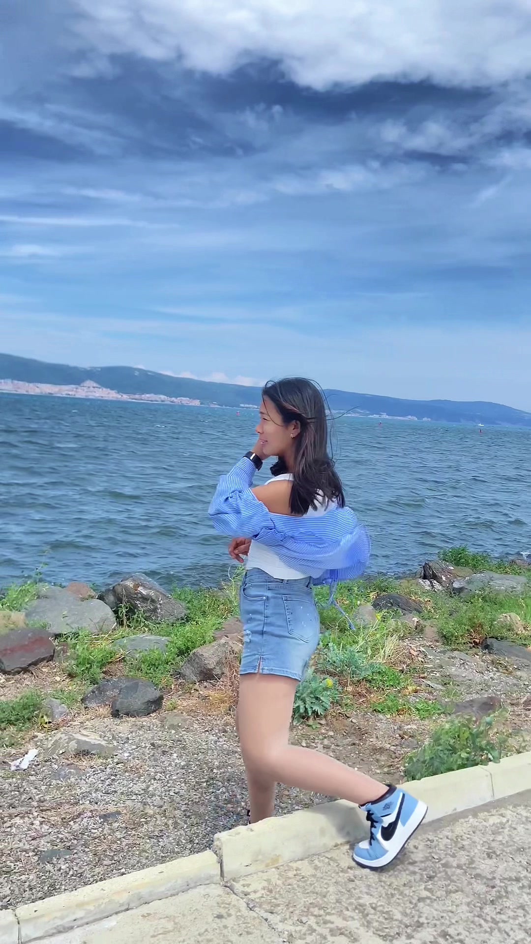 @Gurungsine💝🇳🇵🇪🇺