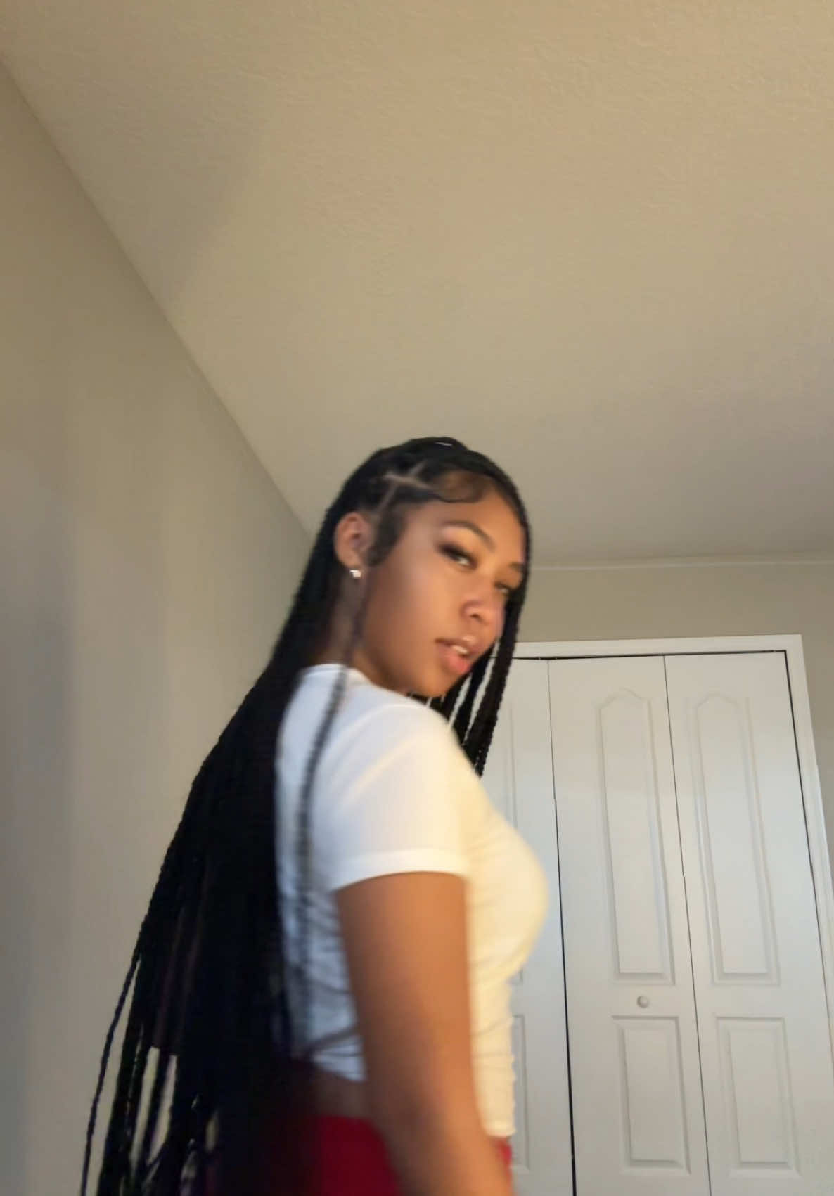 @BELLAJ