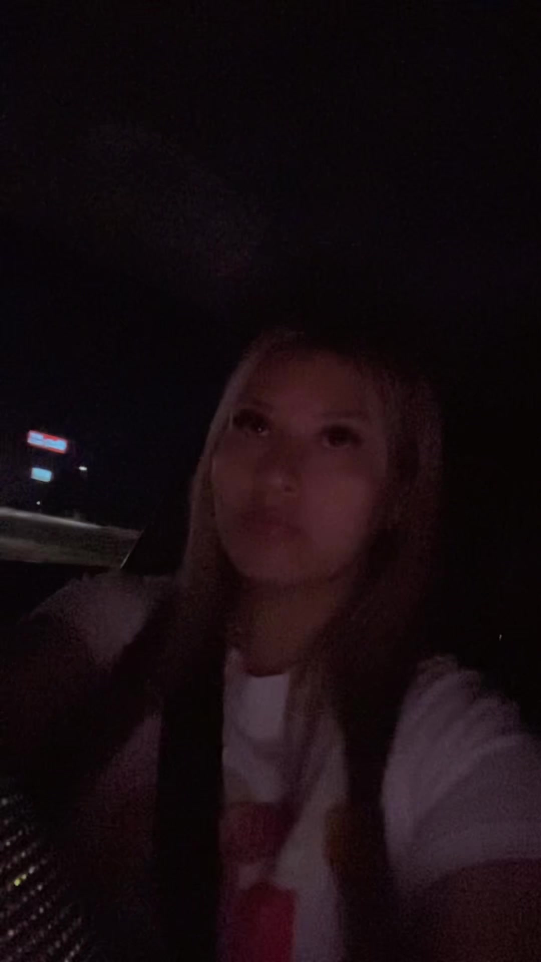 @Juliiee