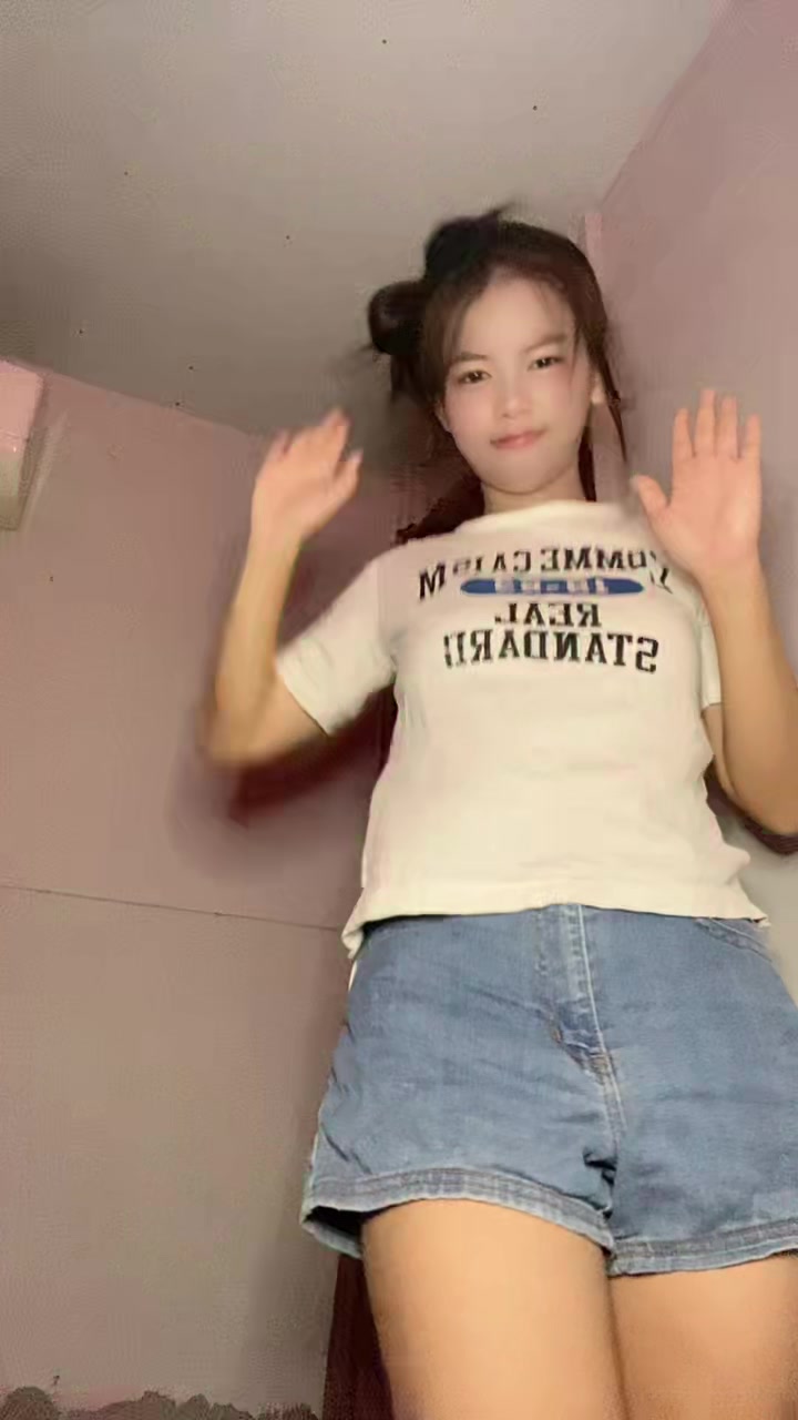@อเอย😝(ช่องจริง)รึป่าว