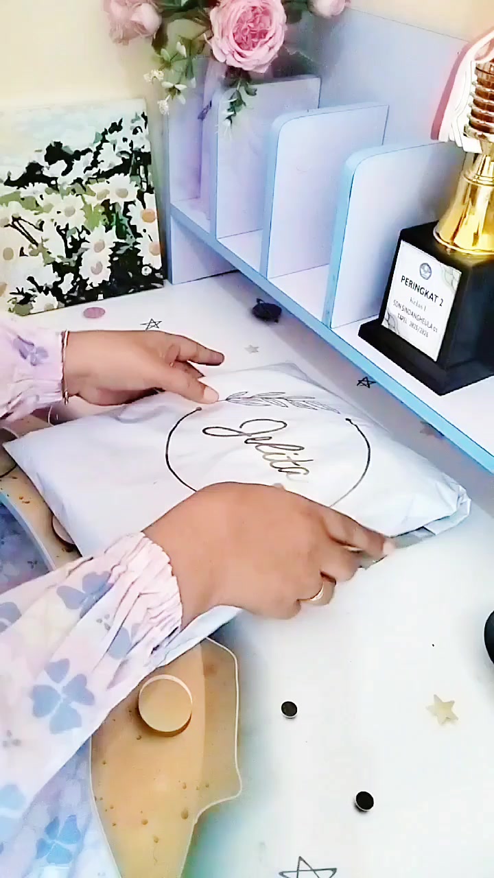 @Rosehaziq