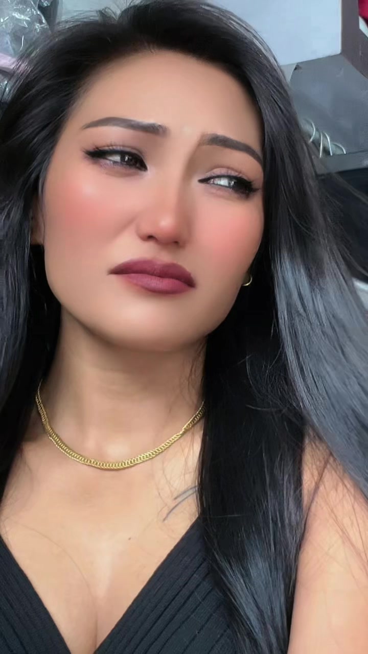 @Amrita...Shrestha...ЁЯЦд