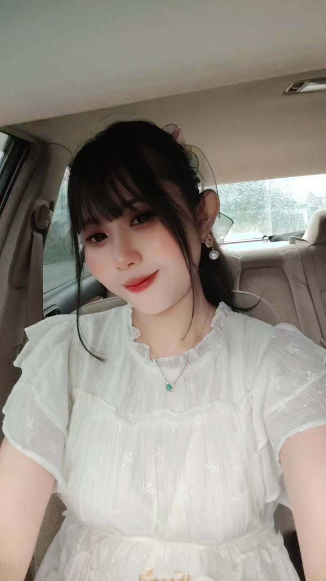 @Hnin Htet Aung
