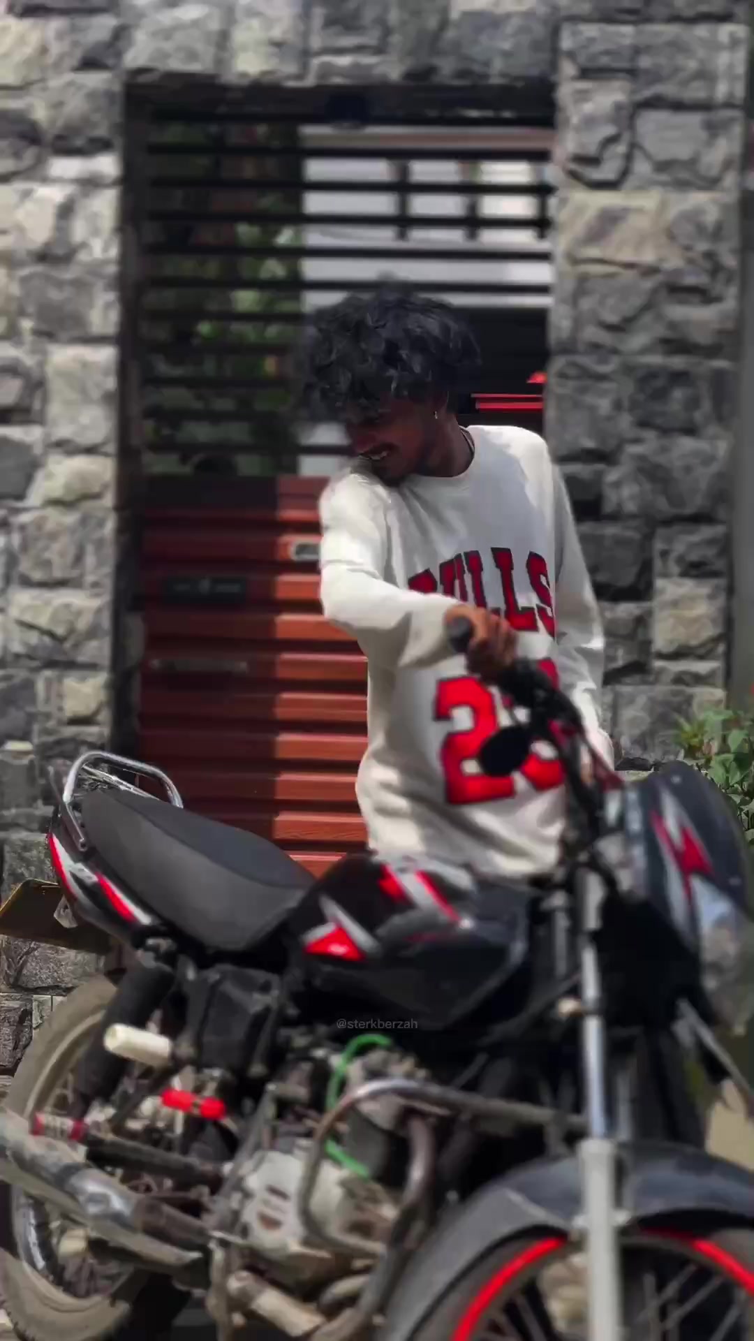 @හා_පැංචා••'1M' 💗🐰🥕