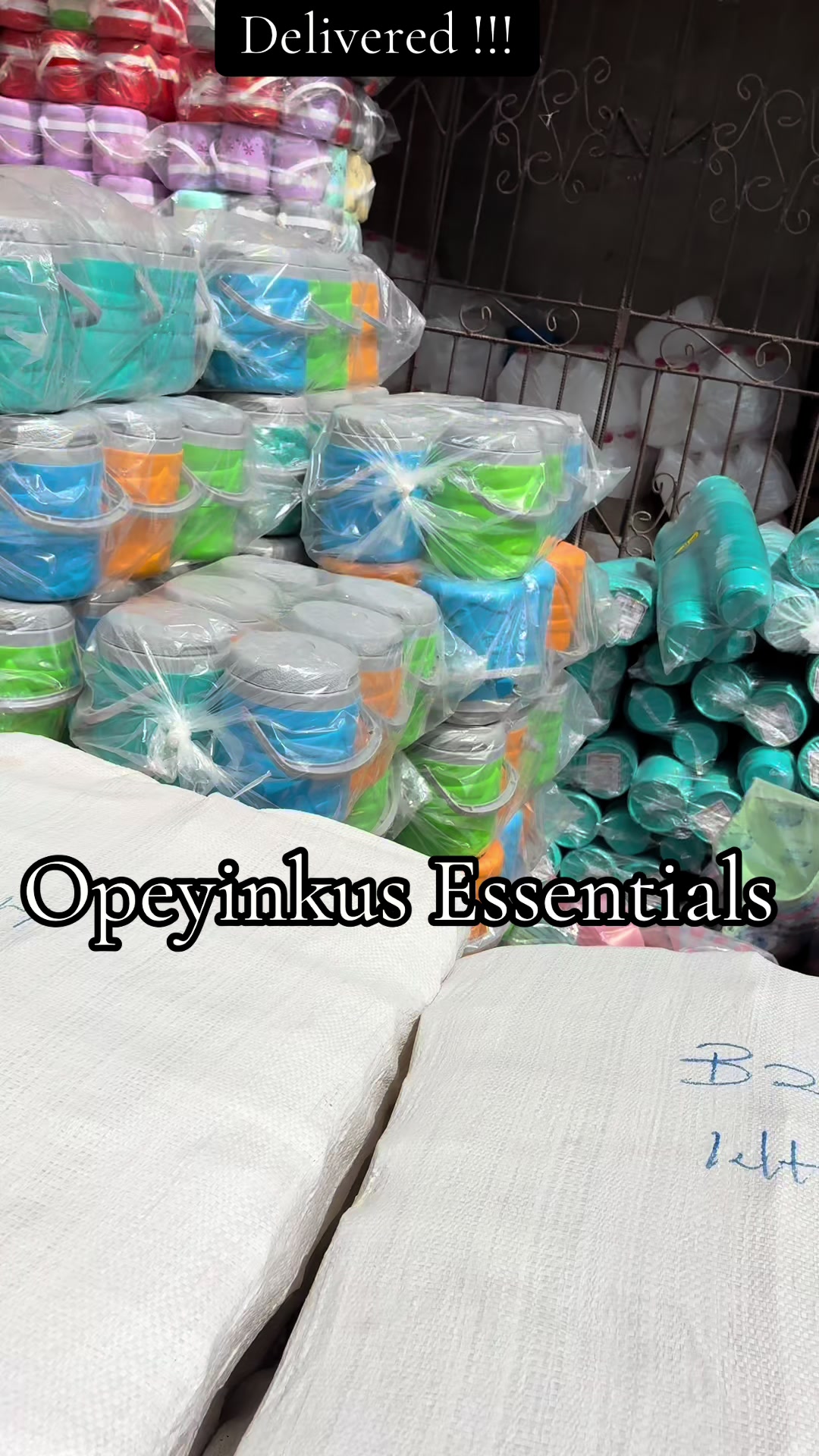 @Wholesale Souvenirs In Idiroko