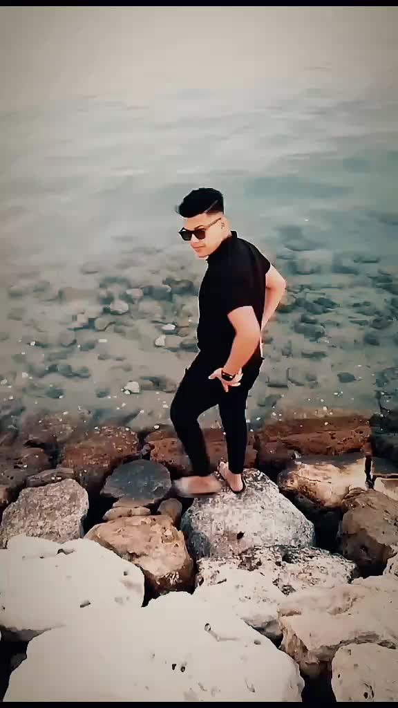 @aniszehen0