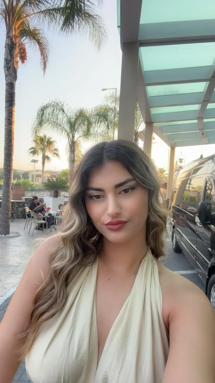 @Arzukalaa