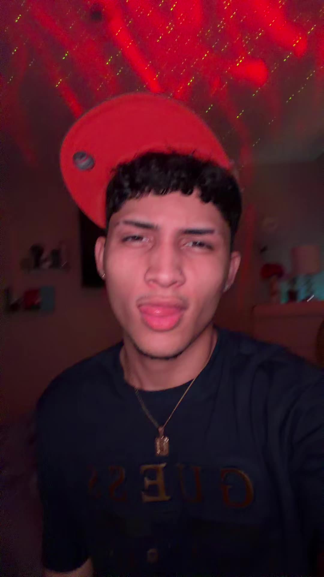 @Alexitoo_PR🙈
