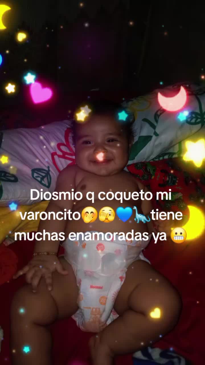 @la florecita olanchana❤️ 👸👸