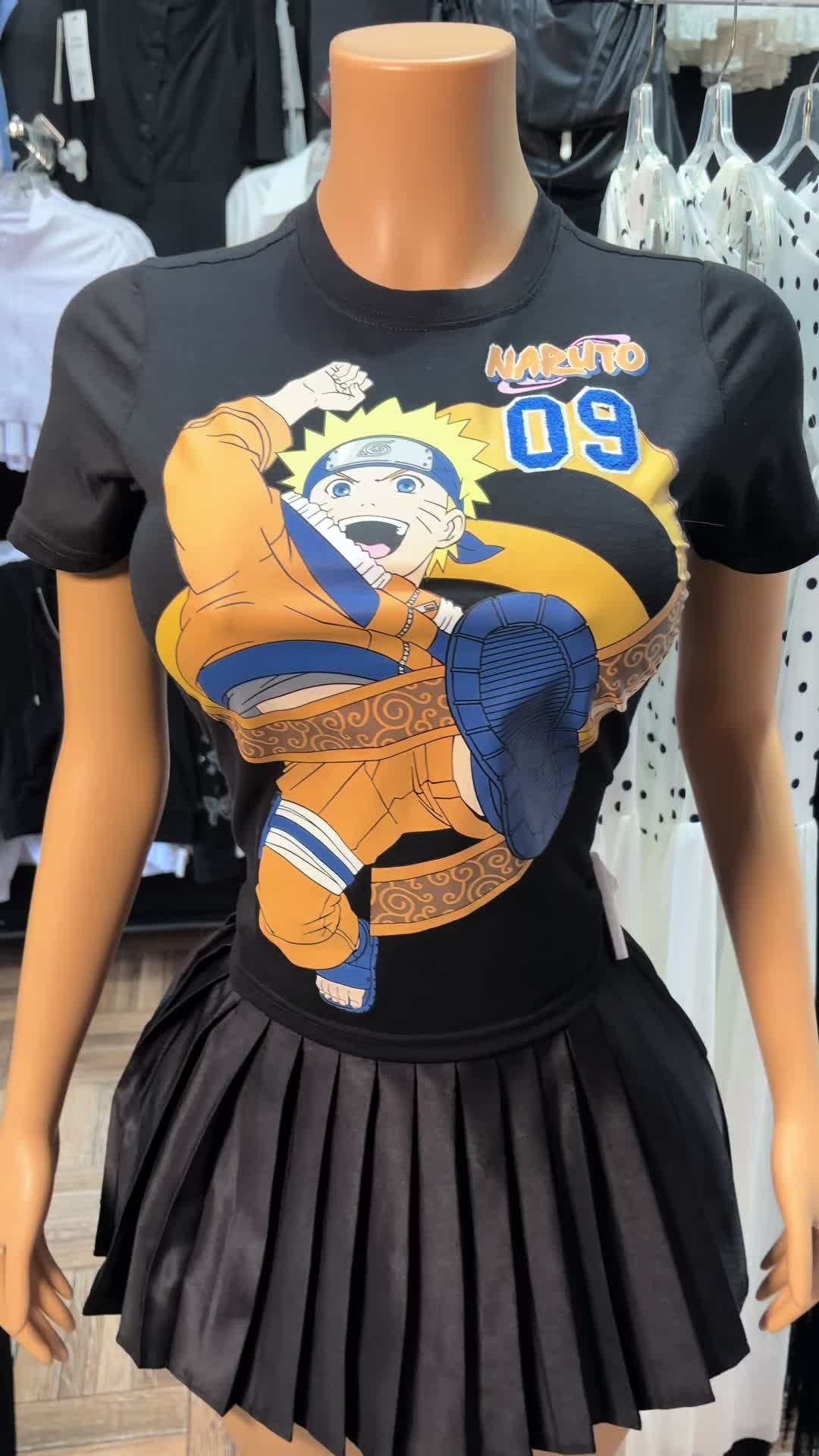 @Laclothingsanjuan