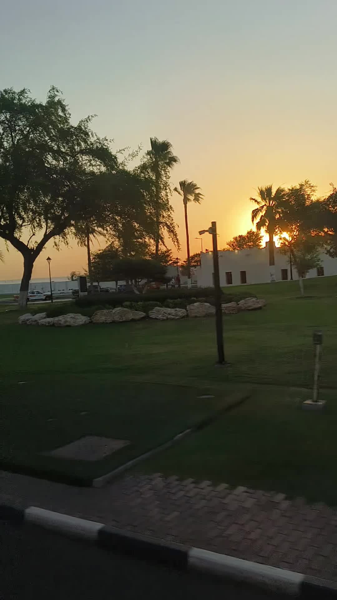 @𝓐𝔃𝓱𝓪𝓻★