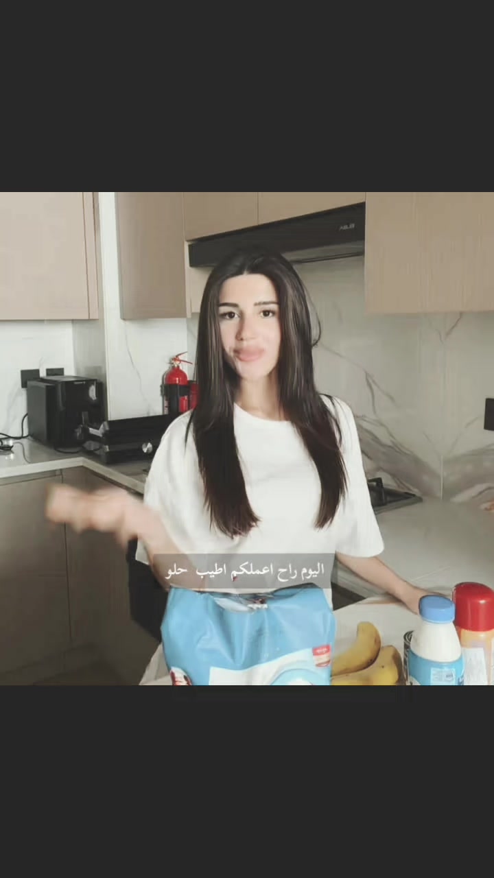 @𝐑