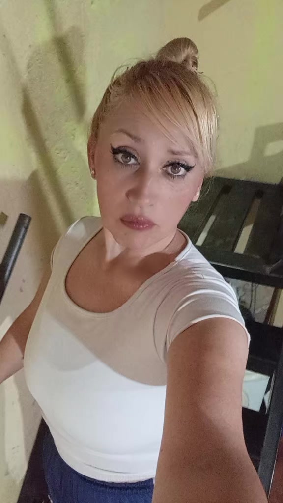 @Stella Cortez