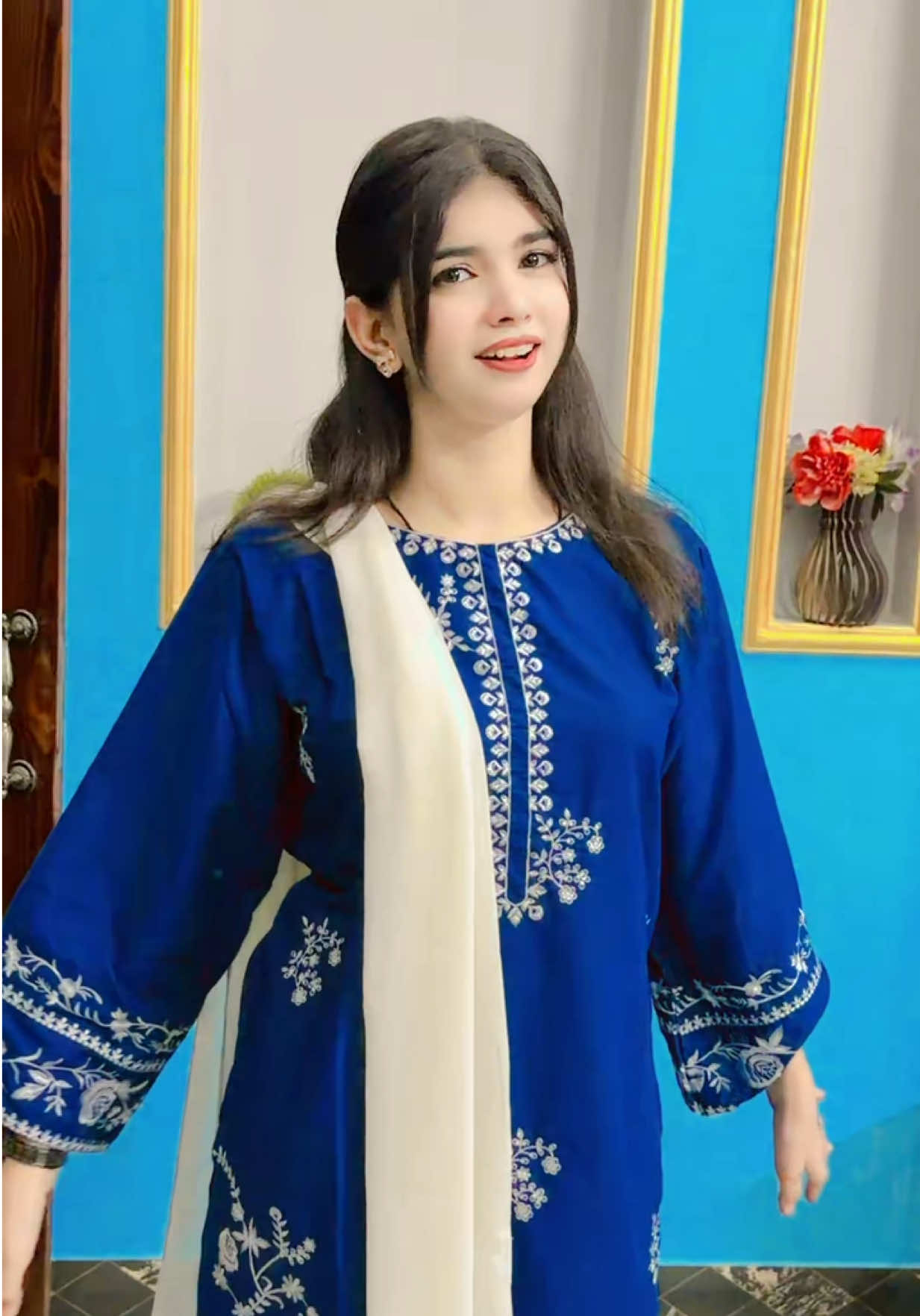 @Saherkhanofficial❤️
