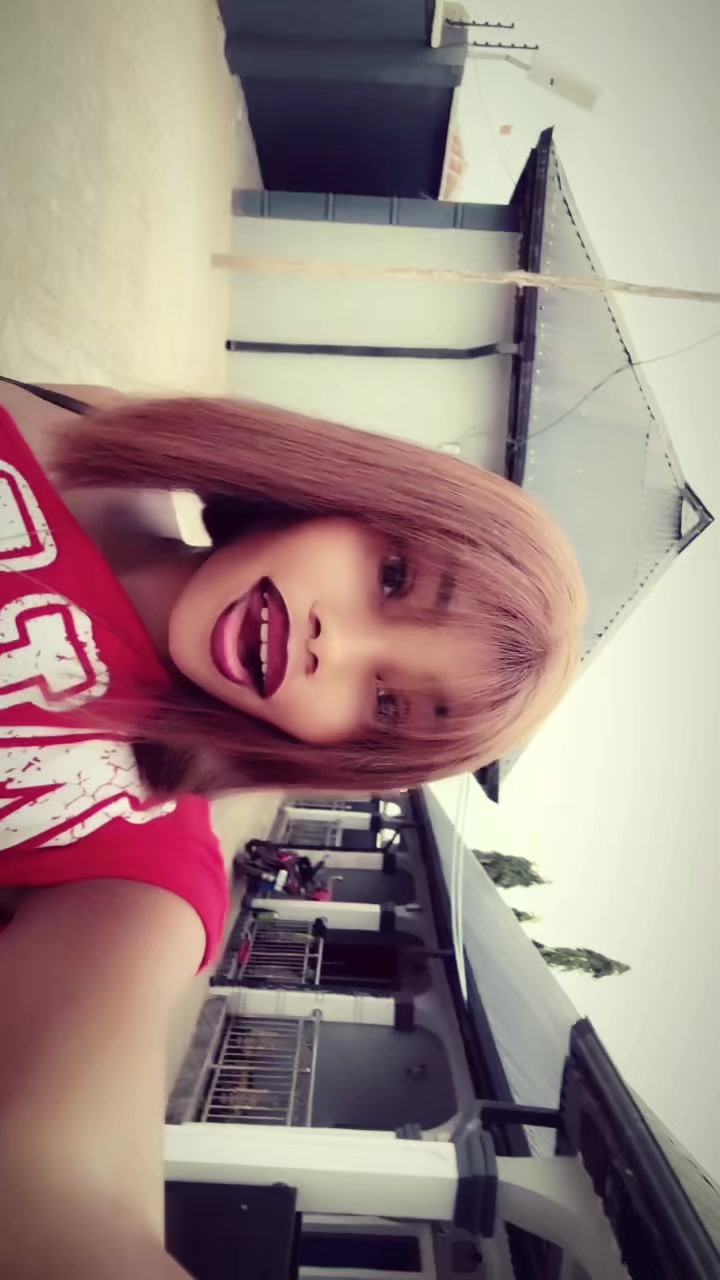 @ROSHEEDAT🎀🥂🌸❤️