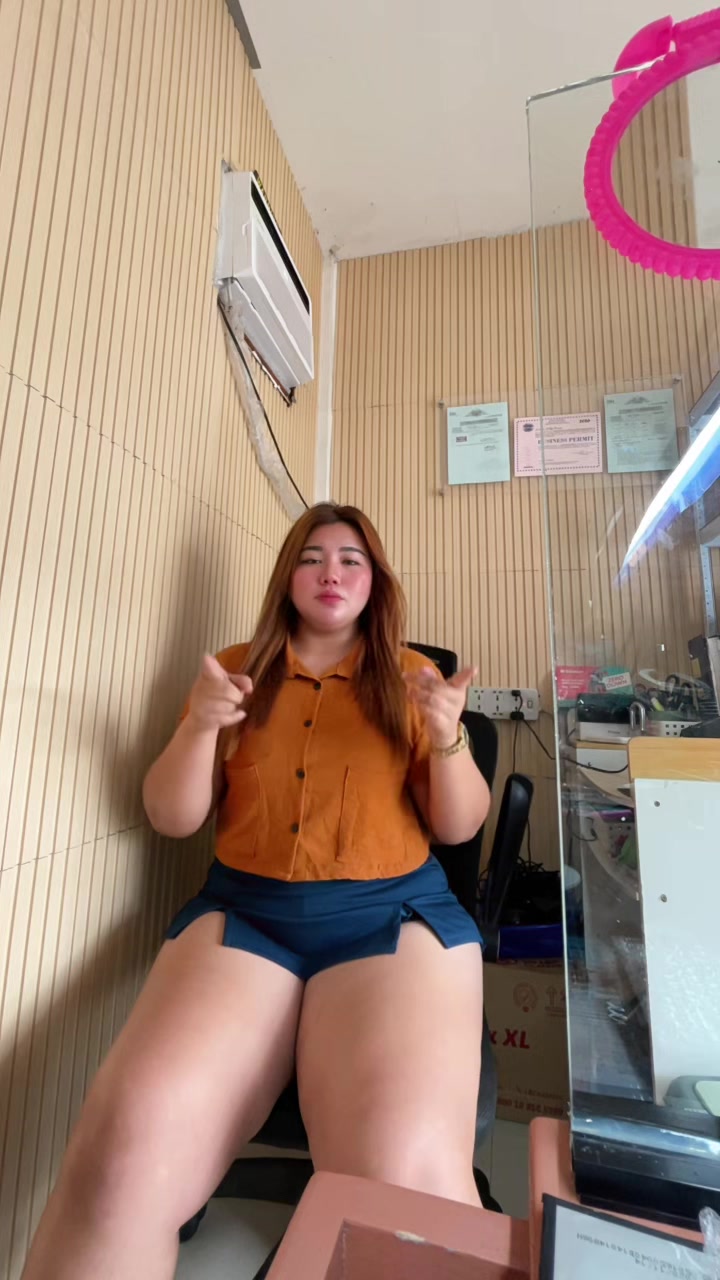 @Rona Sayson 🧡