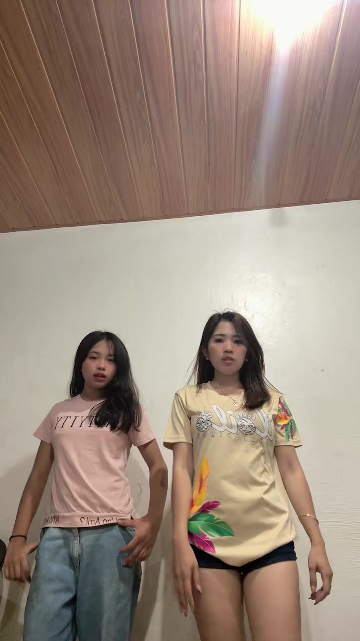 @Momai