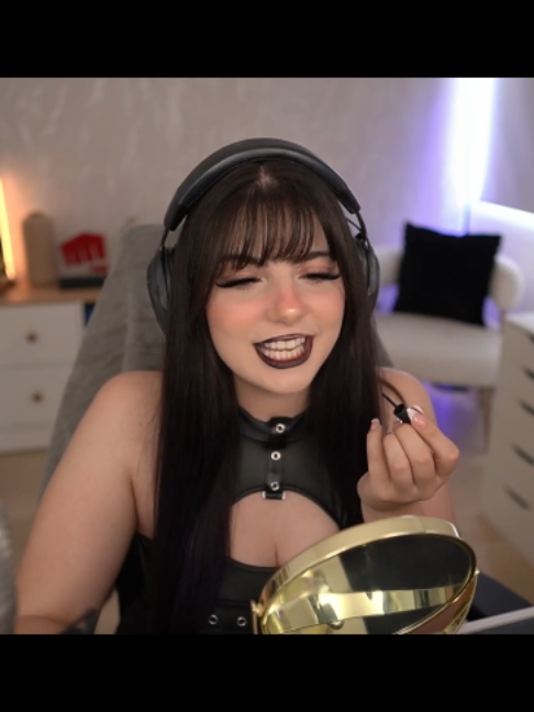 @Danii