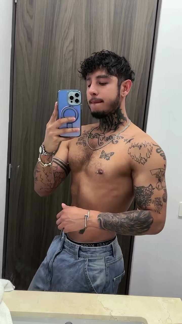 @Angel L&oacute;pez 🥀