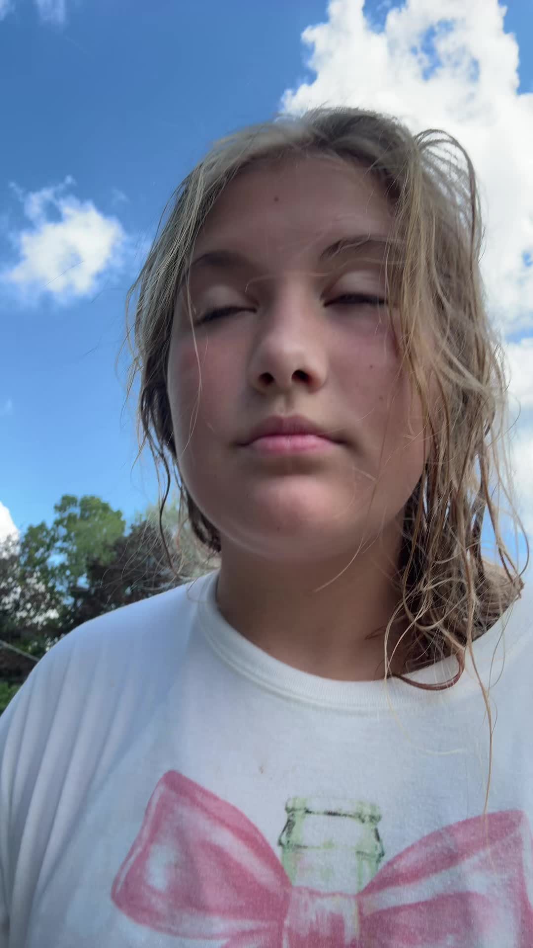 @Liv