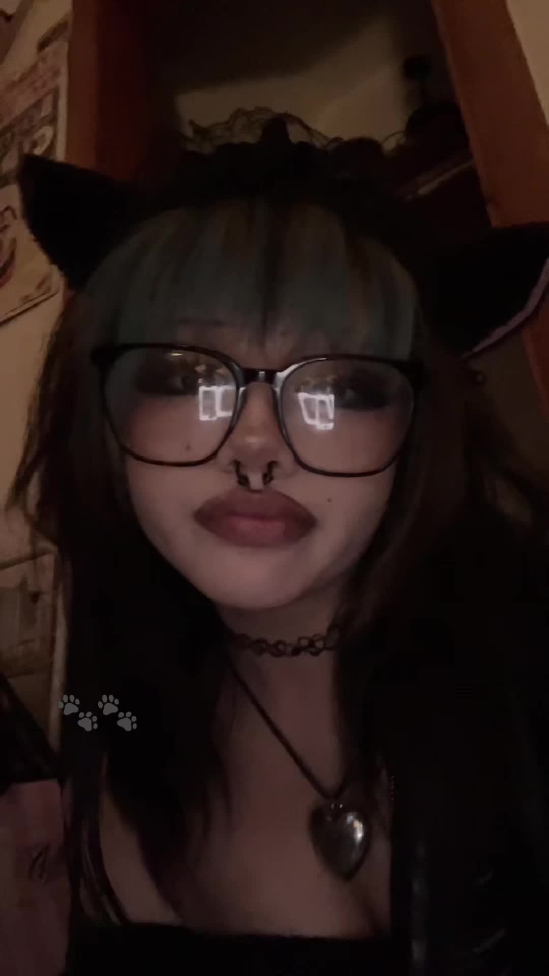 @stinkykittypoopie