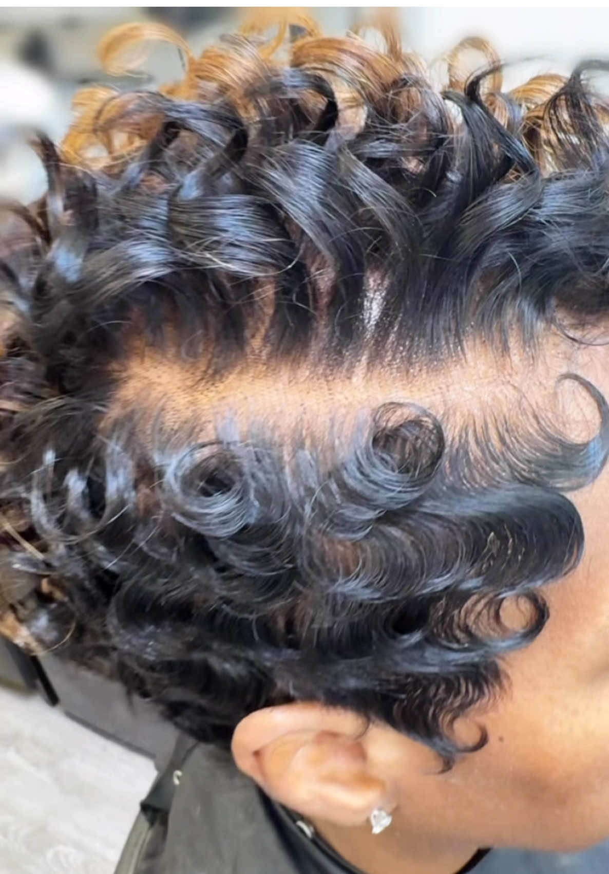 @The_Short_Hair_Expert