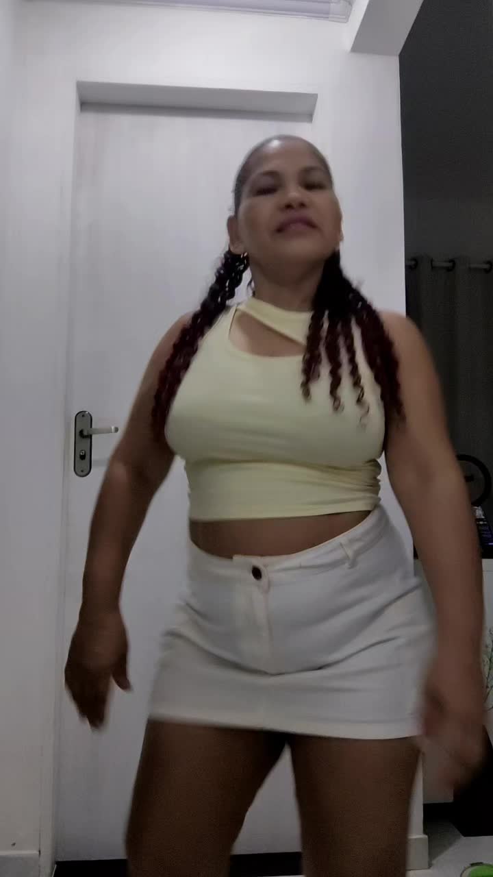 @Maria Dominga