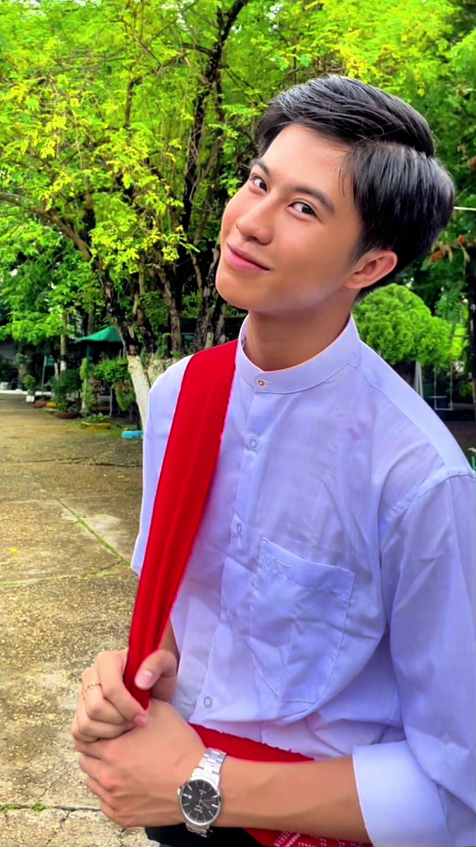 @Hlann Htet Aung👾