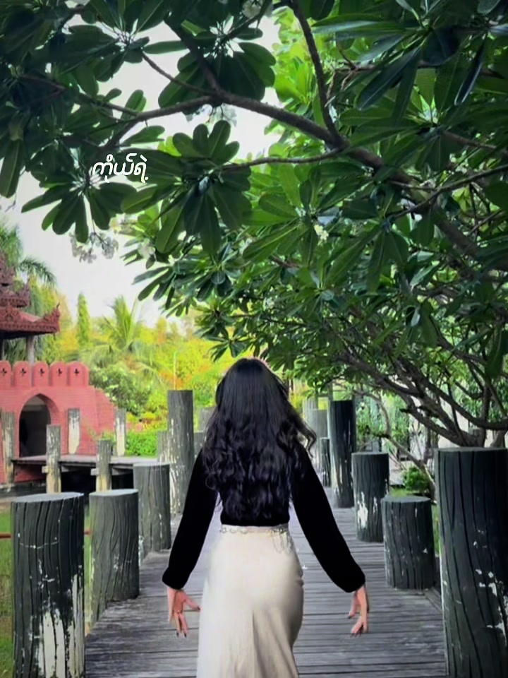 @𝐻𝒶𝓇𝓁𝑒𝓎 🌷