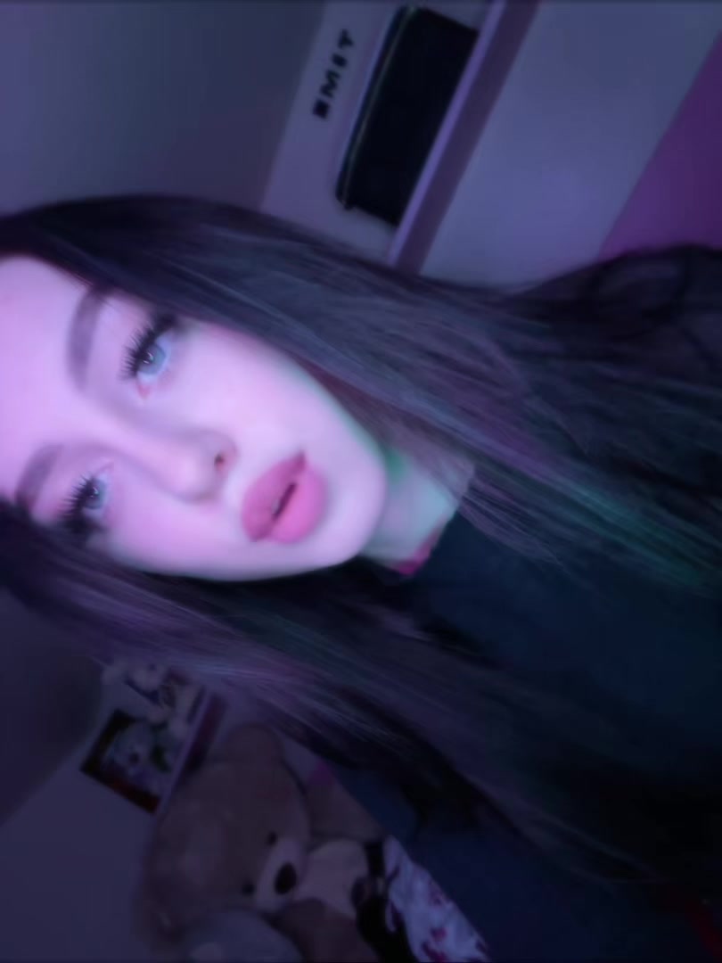 @_romanovna_🌹