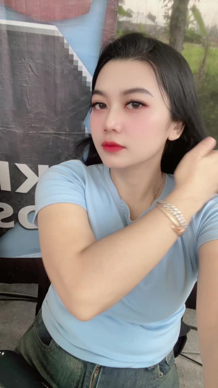 @Ratu Arina