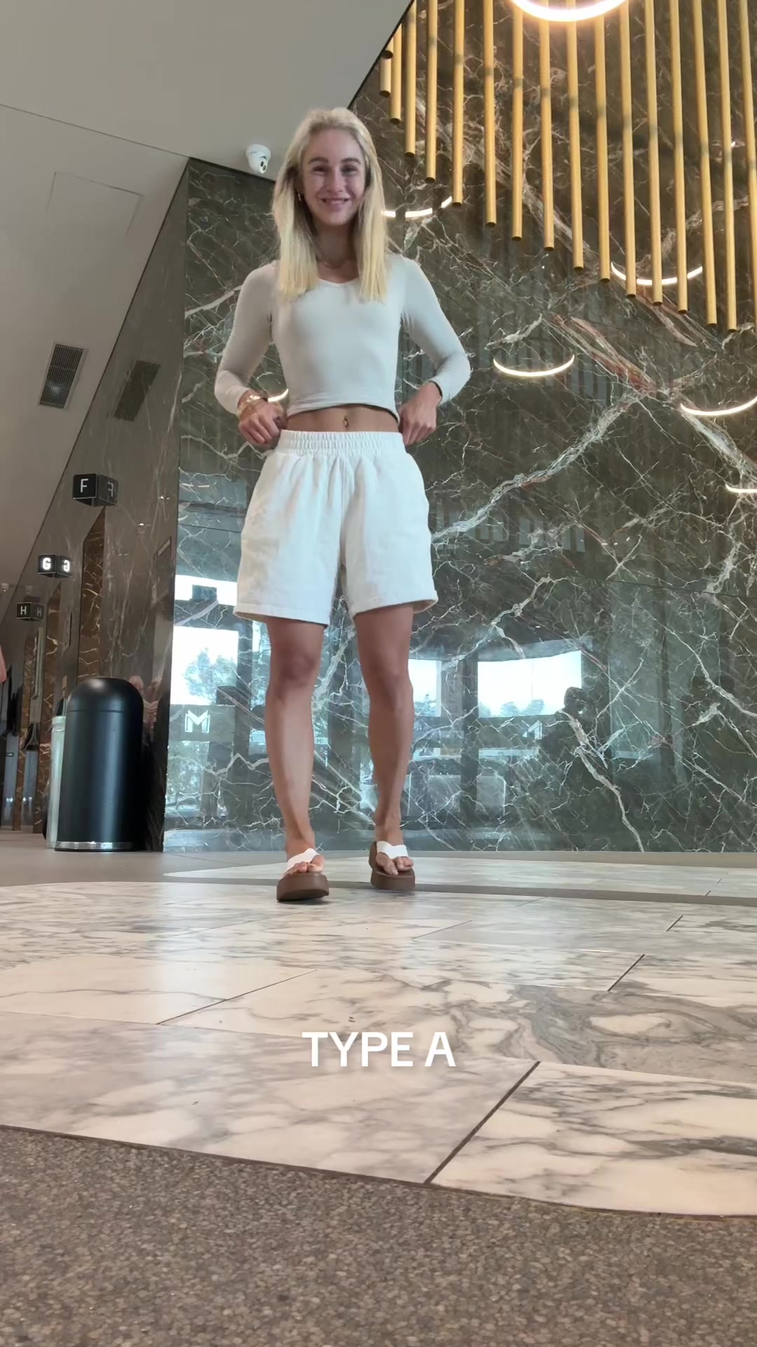 @lizahoffman_