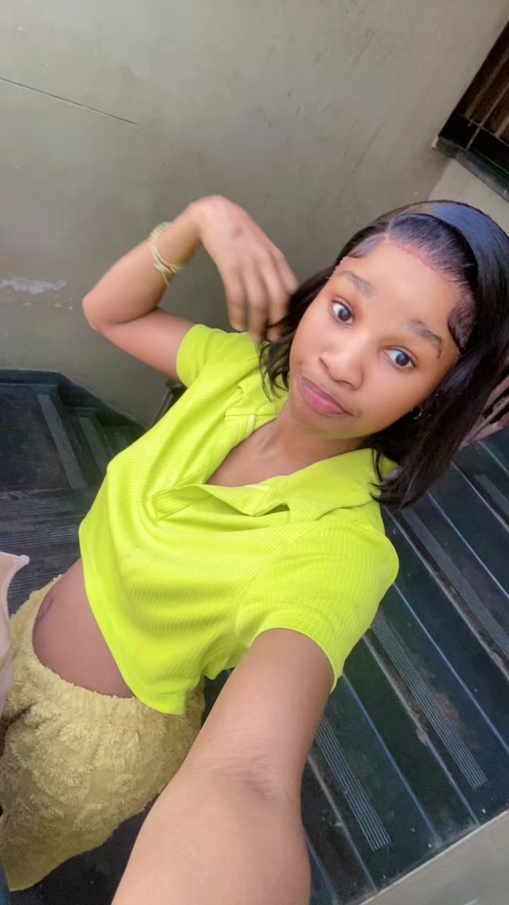 @Bayanda .🍒