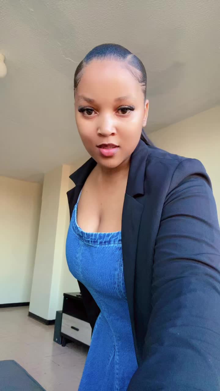 @Ntombizenkcubeko🌸