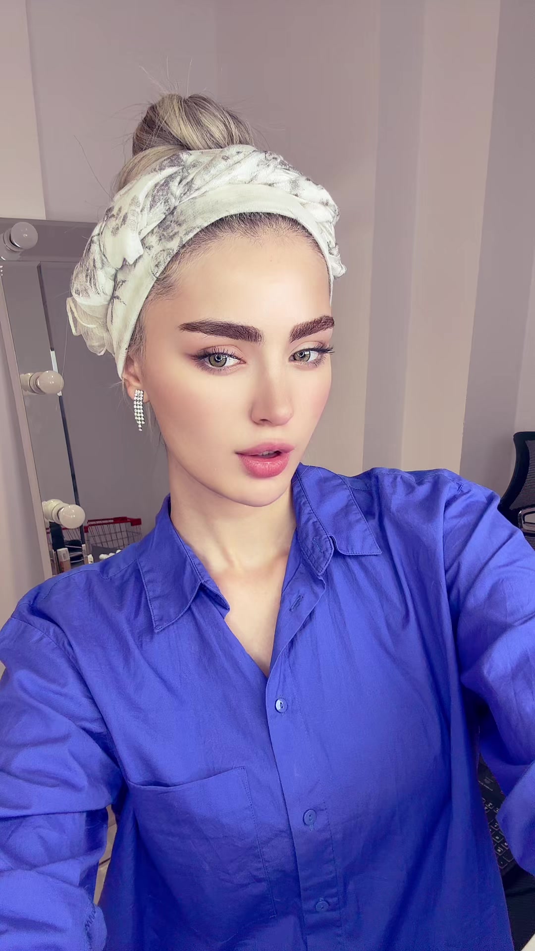 @Yasllina